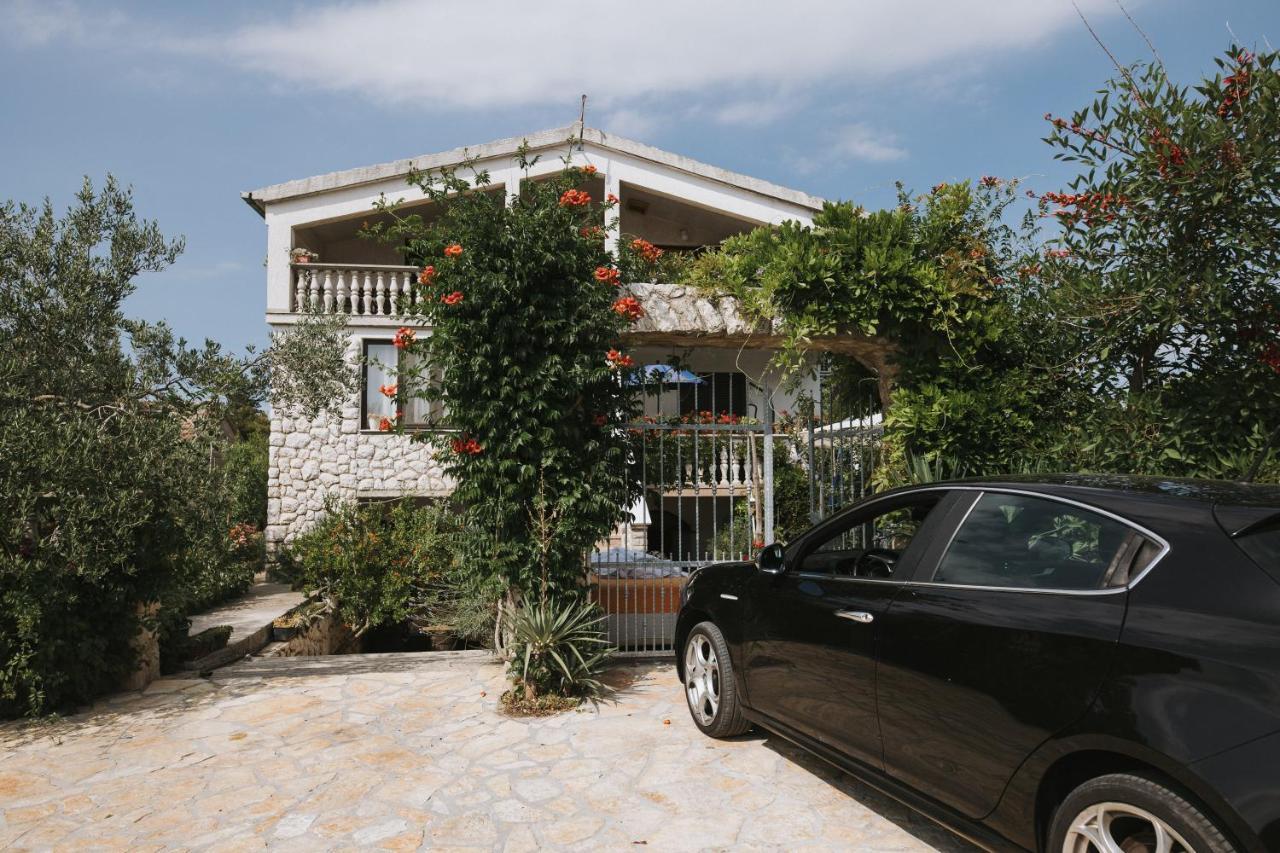 Apartments Marinka Biograd Na Moru Exterior foto